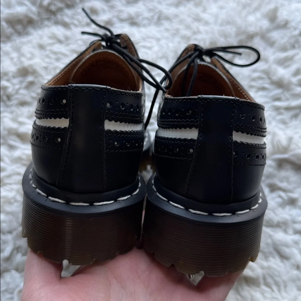 Dr Martens Bex Brogues - Picture 4 of 5